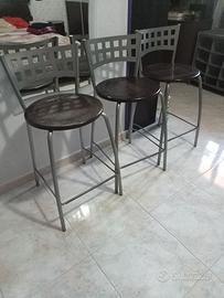 Sgabello metallo