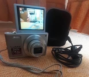 FOTOCAMERA PANASONIC LUMIX DMC-SZ10 ARGENTO,16 MP