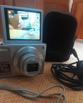FOTOCAMERA PANASONIC LUMIX DMC-SZ10 ARGENTO,16 MP