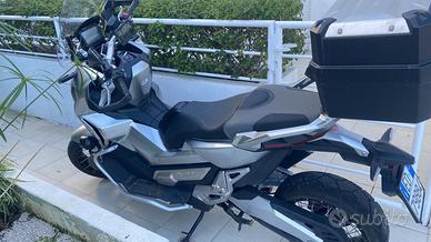 Moto xadv 750