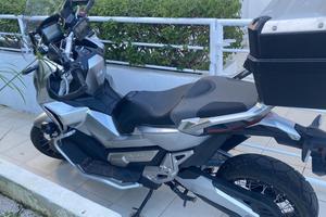 Moto xadv 750