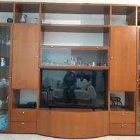 Parete attrezzata salone