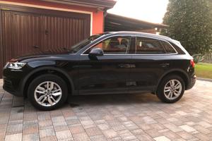 Audi Q5 190 cv 2.0 Diesel