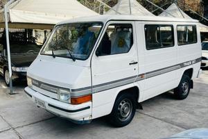 Nissan Trade 2.0 9 Posti Storico