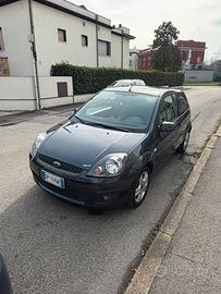 Ford fiesta 1.2 benzina 34.000 km
