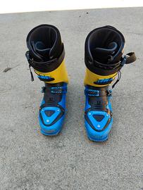 scarponi scialpinismo