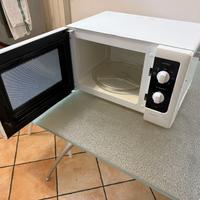 Microonde Whirlpool 1100W