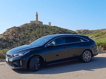 Kia ProCeed /  1.6 T-GDI GT DCT 204cv