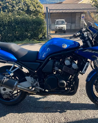 Yamaha Fazer FZS 600 