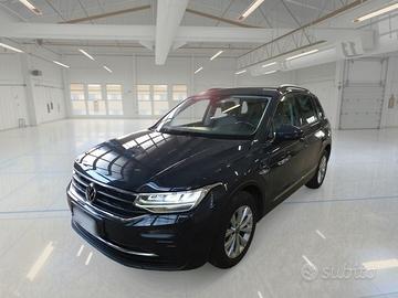 VOLKSWAGEN TIGUAN 2.0 TDI SCR 110 KW LIFE DSG SUV