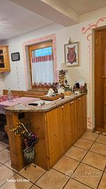 Casa indipendente con piccolo giardino