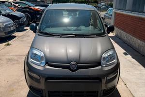 FIAT PANDA 1.2 BENZ 2023 25.000 KM