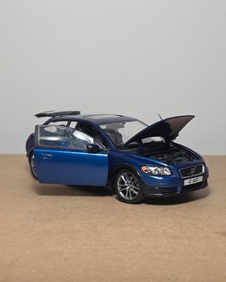 Modellino Volvo 1/24