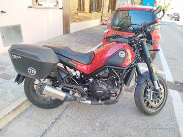Benelli Leoncino 500