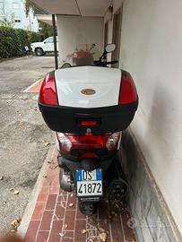 Kymco Downtown 300i