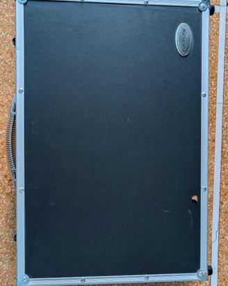 Rockcase RC23010B flight case pedalboard
