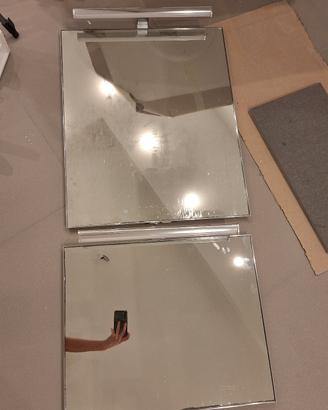 2 specchi con luce, interruttore accensione/presa