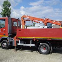 IVECO Eurocargo 75E12 con gru