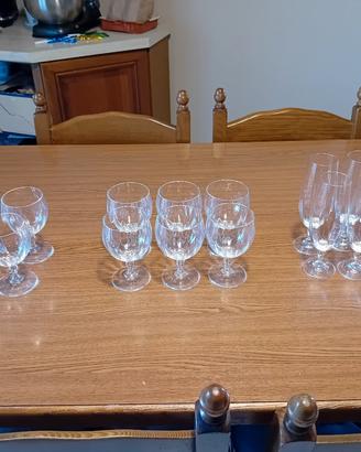 Set bicchieri