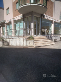 Locale commerciale Avezzano centro