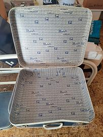 valigia vintage blu utilizzabile cuccia cane gatto