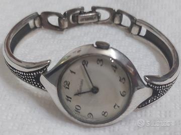 Orologio argento da donna a carica manuale A-925.