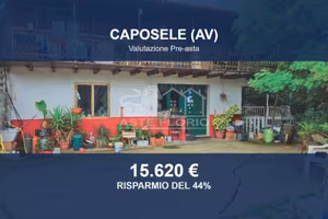 Immobile in asta di 64 m² con più di 5 locali a Ca