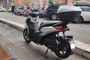 Piaggio Beverly 300 HPE S ABS ASR 2024