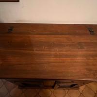 Mobile contenitore in legno massello/impiallacciat