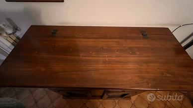 Mobile contenitore in legno massello/impiallacciat