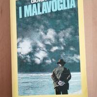 Libri di Buzzati, Verga, Lawrence, Alighieri