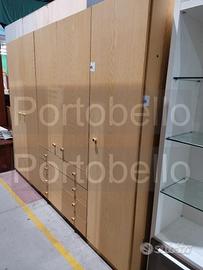 Codice: 268467 ARMADIO 5 ANTE CON 4 CASSETTI COLO