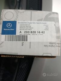 Servomotori Mercedes Benz classe C  WDD203 e altro