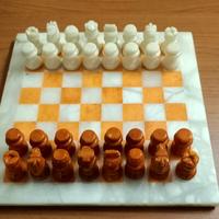 Scacchiera in marmo con scacchi♟️♟️