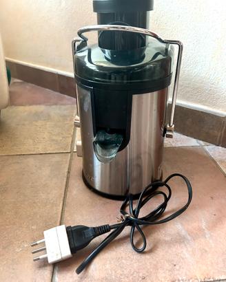 Estrattore Clatronic in acciaio inox pari al nuovo