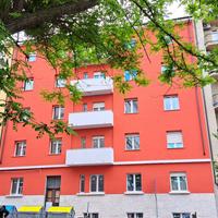 Largo Pestalozzi con cortile, da ristrutturare