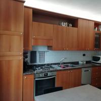 Cucina completa di elettrodomestici