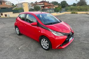 Toyota Aygo 1.0 VVT-i 69 CV 5 porte x-business