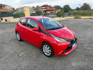 Toyota Aygo 1.0 VVT-i 69 CV 5 porte x-business