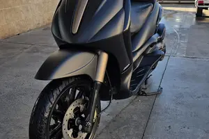 Piaggio beverly 500