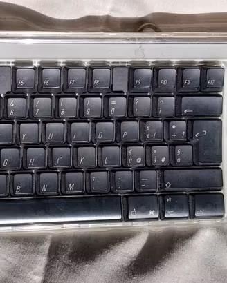 tastiera originale Apple 