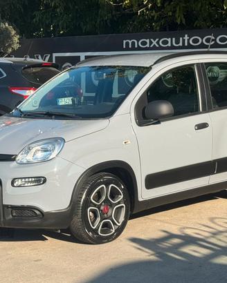 Fiat Panda 1.0 GPL S&S Hybrid PROMO LUGLIO-LEGGERE