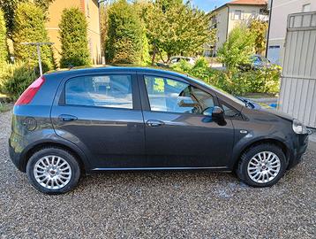 Fiat Grande Punto 1.2 benzina del 2009 - 67.800 km