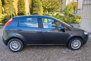 Fiat Grande Punto 1.2 benzina del 2009 - 67.800 km