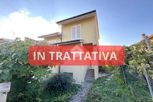 VILLA A SCHIERA A ASOLA