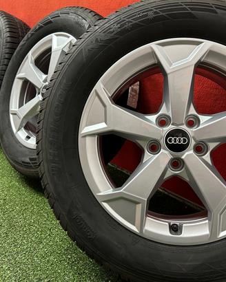 Cerchi Audi Q3 Originali Gomme Hankook 215 65 17