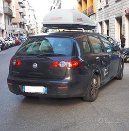 Fiat Croma si vende intera come pezzi di ricambio