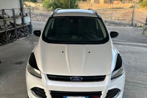 Ford kuga st line