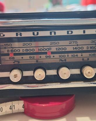 Autoradio Grundig vintage anni 60/70