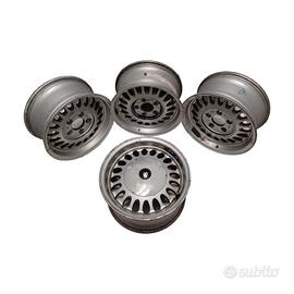 4 CERCHI IN LEGA JAGUAR Daimler Serie MISURA CERCH